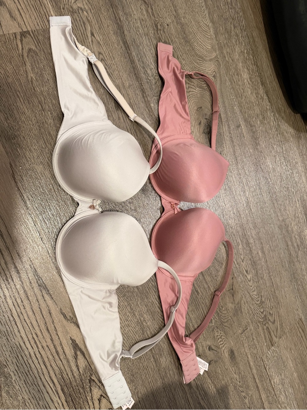 Victoria's Secret Smooth Molded T-Shirt Bras - light gray & Dusty Pink